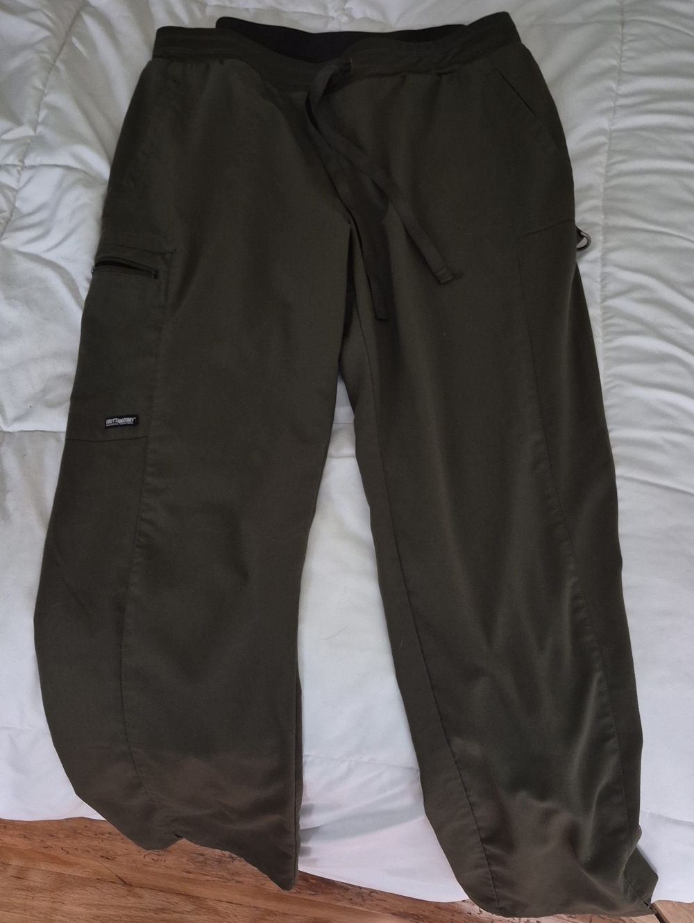 Women's Olive Greys Anatomy Scrub Pants
